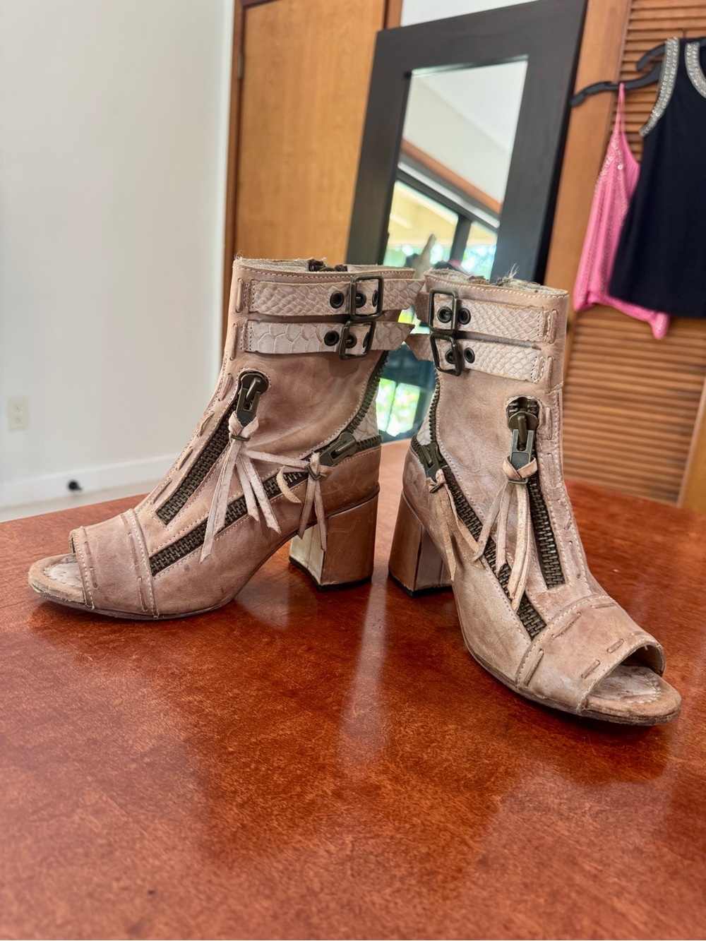 Freebird by Steven Zombie Booties